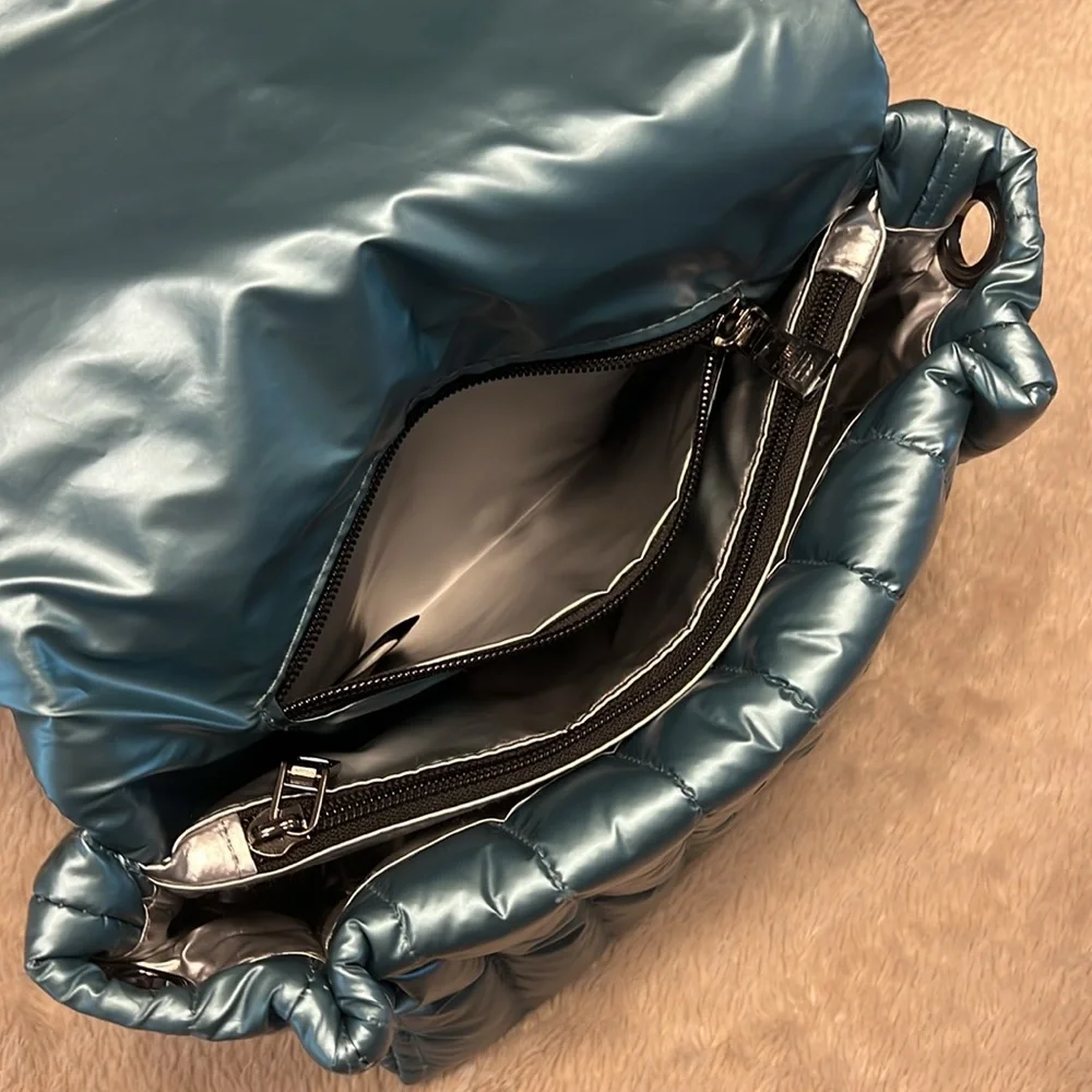 THINK ROYLN The Bar Bag - Picture 10 of 17